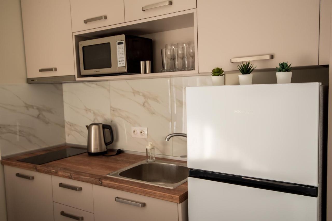 Olive 102 Apartment Peraia  Bagian luar foto